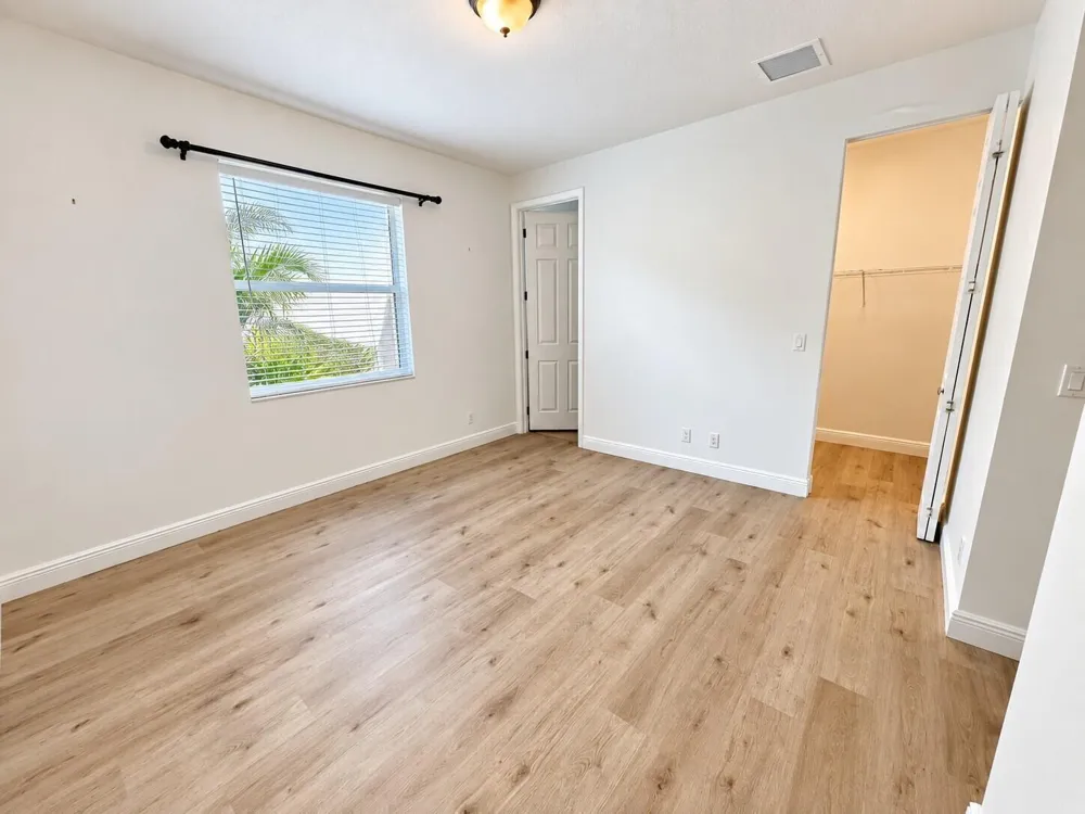 12170 SW Bennington Circle Port St. Lucie, FL 34987