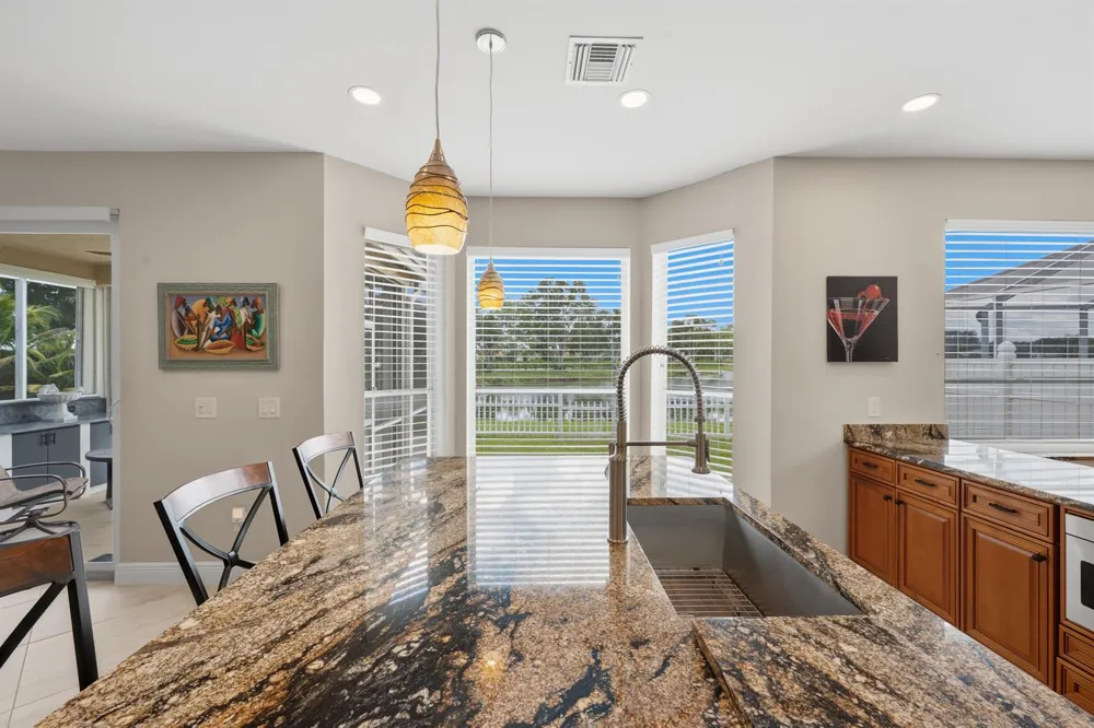 10592 PLAINVIEW CIRCLE Boca Raton, FL 33498