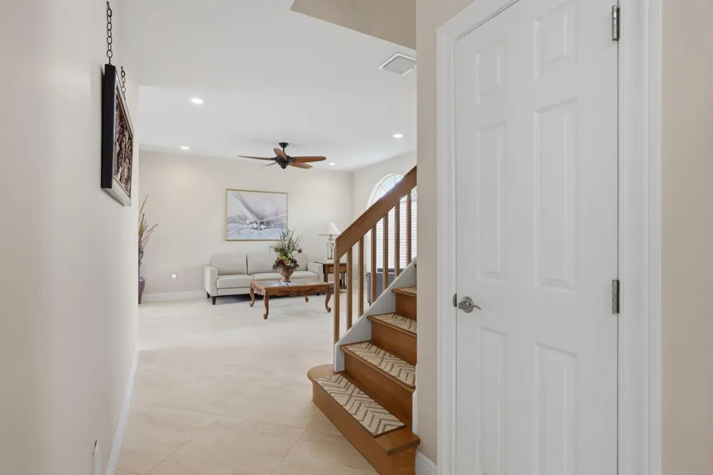 10592 PLAINVIEW CIRCLE Boca Raton, FL 33498