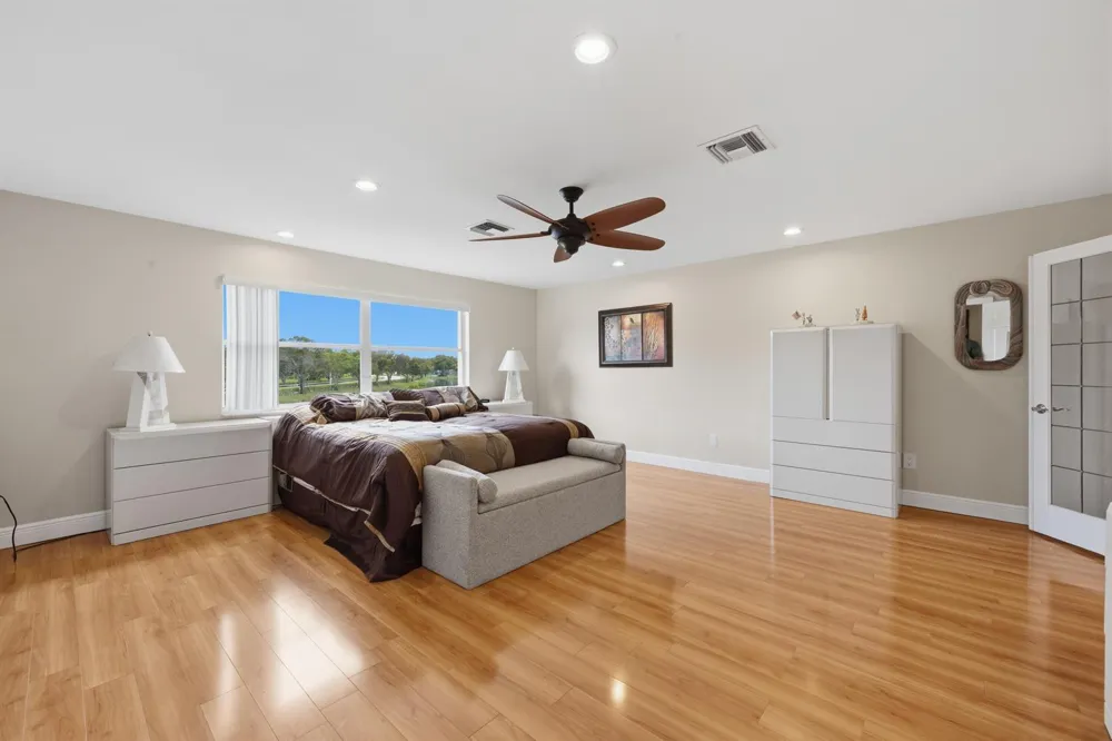 10592 PLAINVIEW CIRCLE Boca Raton, FL 33498