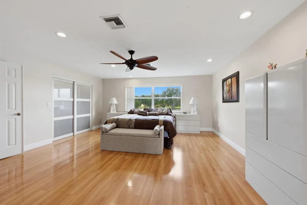 10592 PLAINVIEW CIRCLE Boca Raton, FL 33498