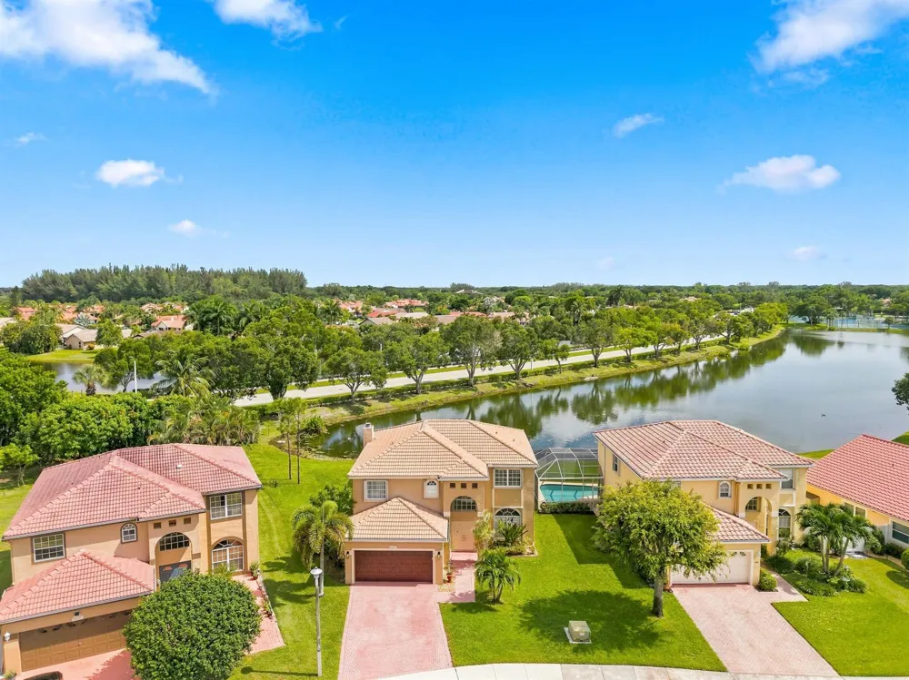 10592 PLAINVIEW CIRCLE Boca Raton, FL 33498