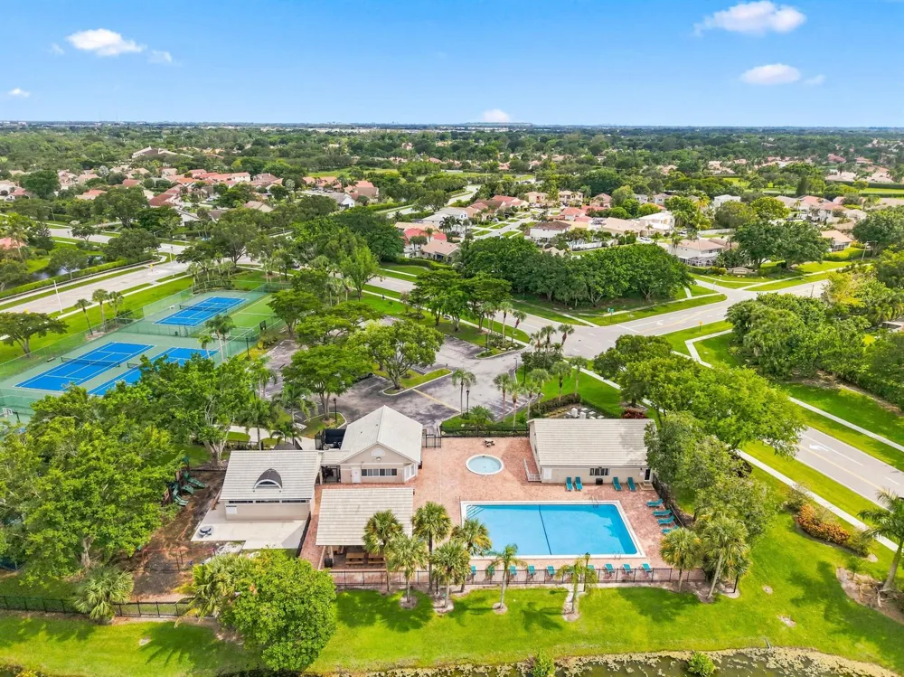 10592 PLAINVIEW CIRCLE Boca Raton, FL 33498