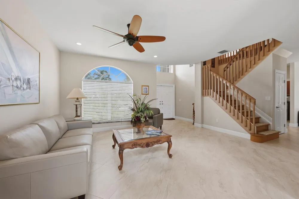 10592 PLAINVIEW CIRCLE Boca Raton, FL 33498