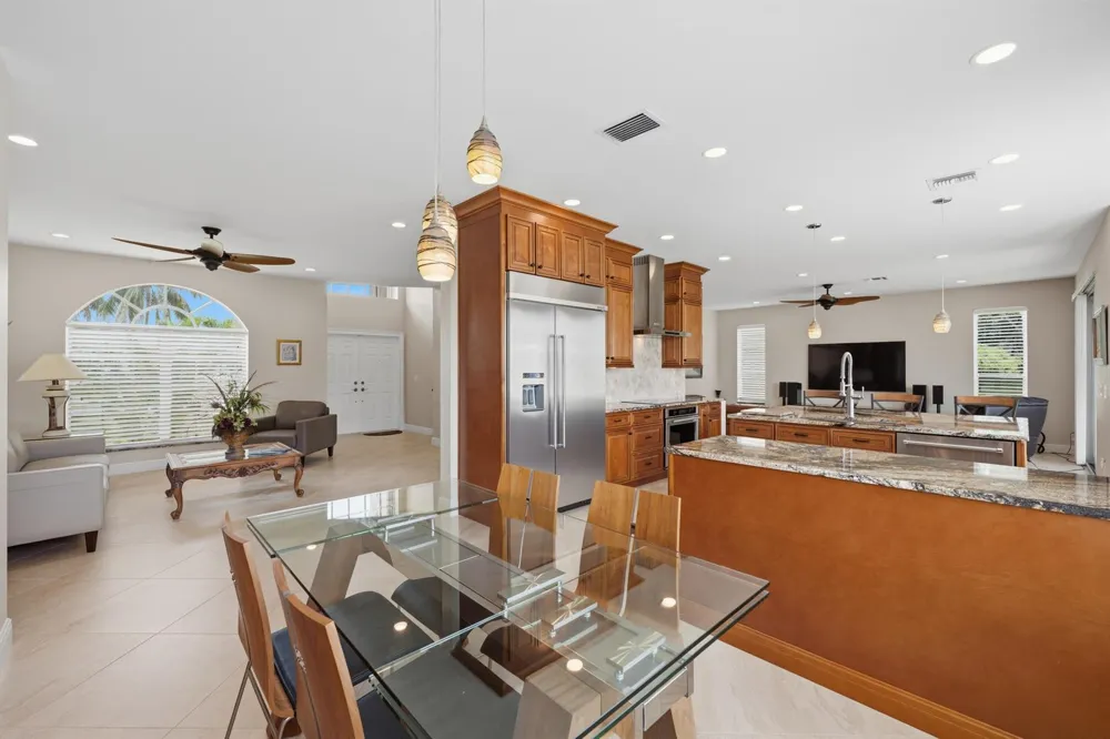 10592 PLAINVIEW CIRCLE Boca Raton, FL 33498