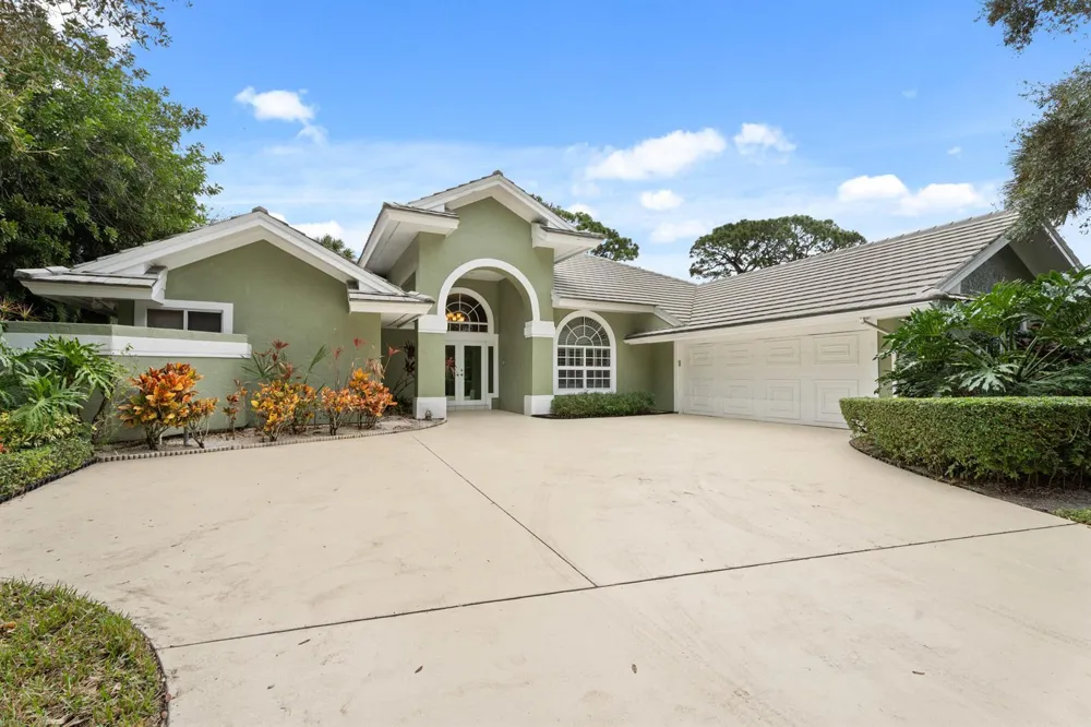 6581 SE Baltusrol Terrace Stuart, FL 34997