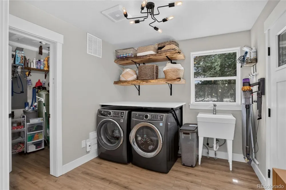 9920 Hodgen Road Colorado Springs, CO 80908