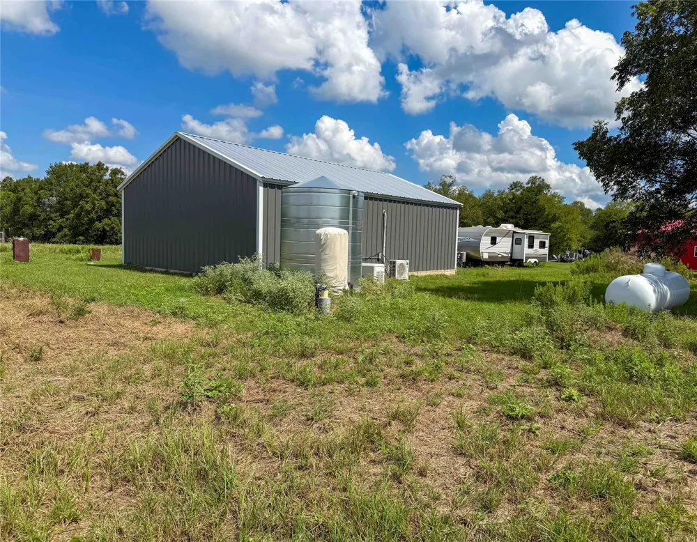 2067 County Road 3620 Lovelady, TX 75851