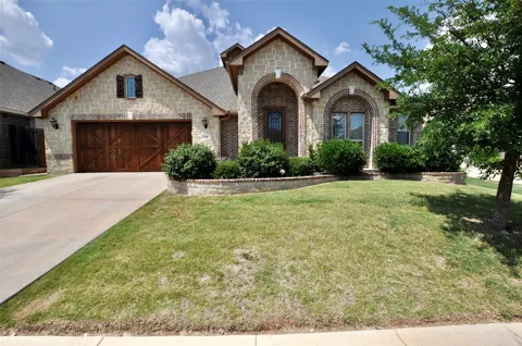 729 Paintbrush Court