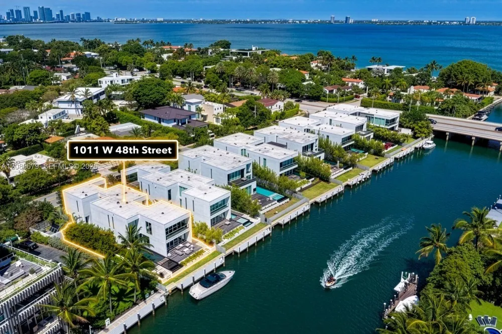 1011 W 48th St #8 Miami Beach, FL 33140