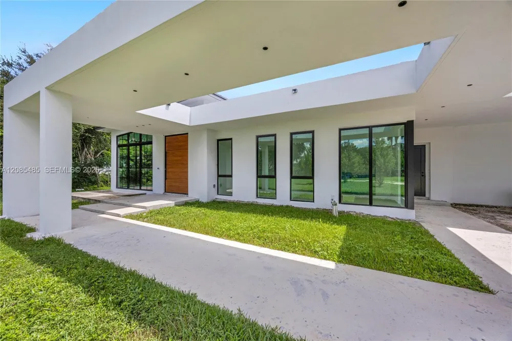 7885 SW 117th St Pinecrest, FL 33156