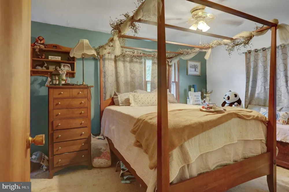 279 HIGH ROAD Shippensburg, PA 17257
