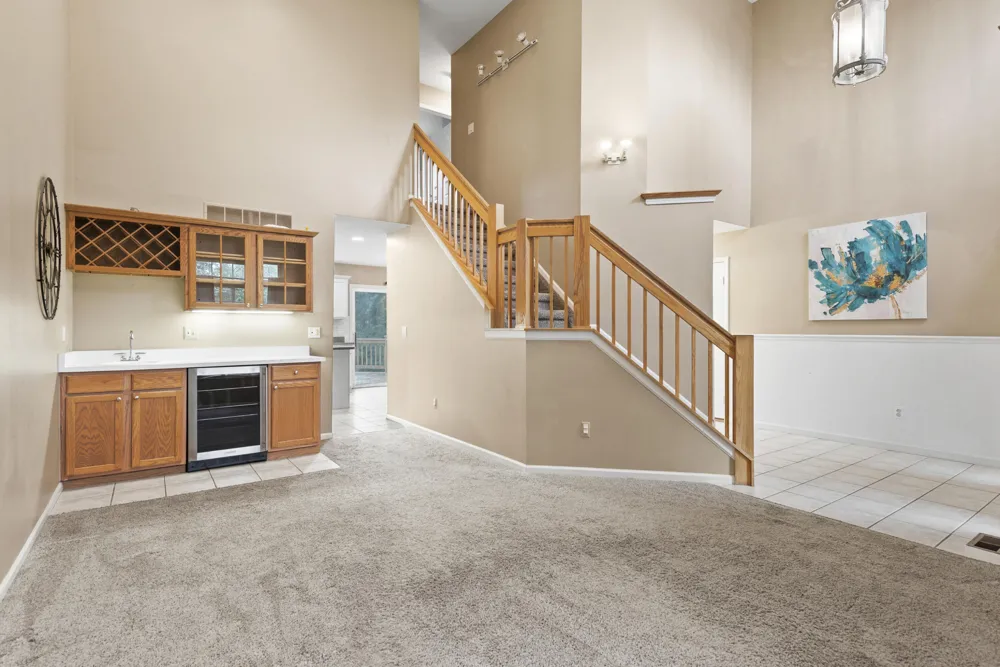 7403 Pine Creek Trail Waterford, MI 48327