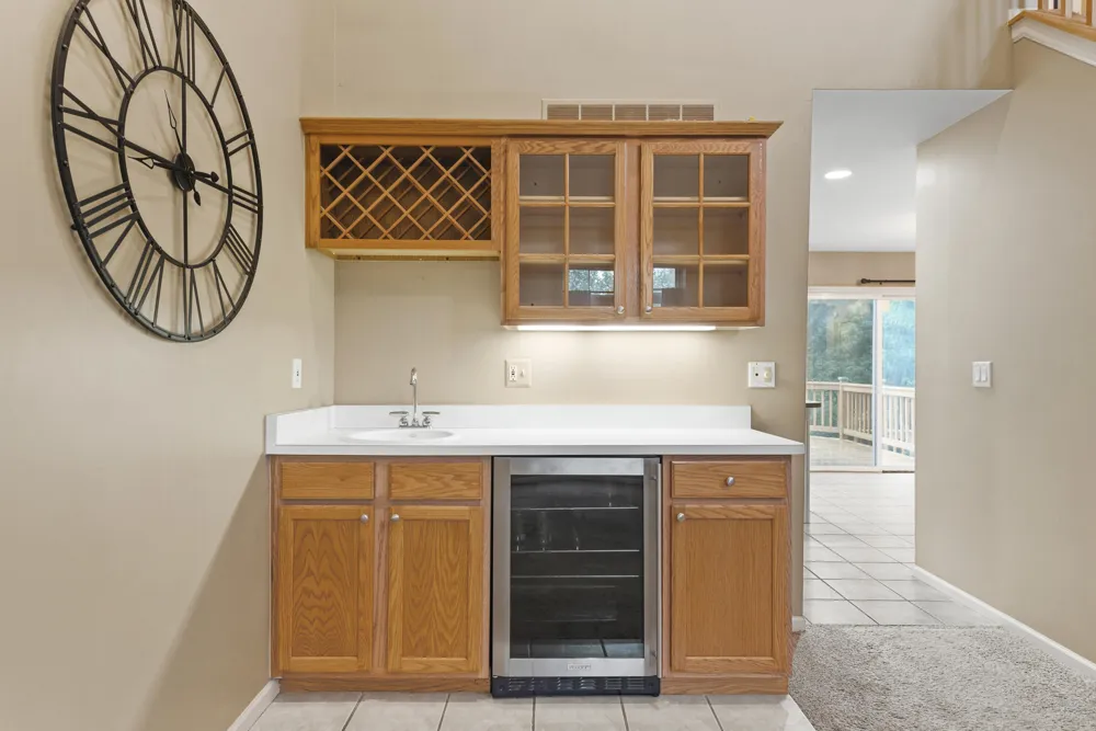 7403 Pine Creek Trail Waterford, MI 48327