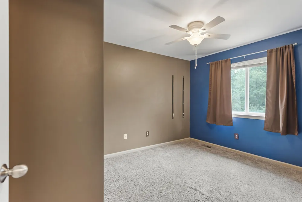 7403 Pine Creek Trail Waterford, MI 48327