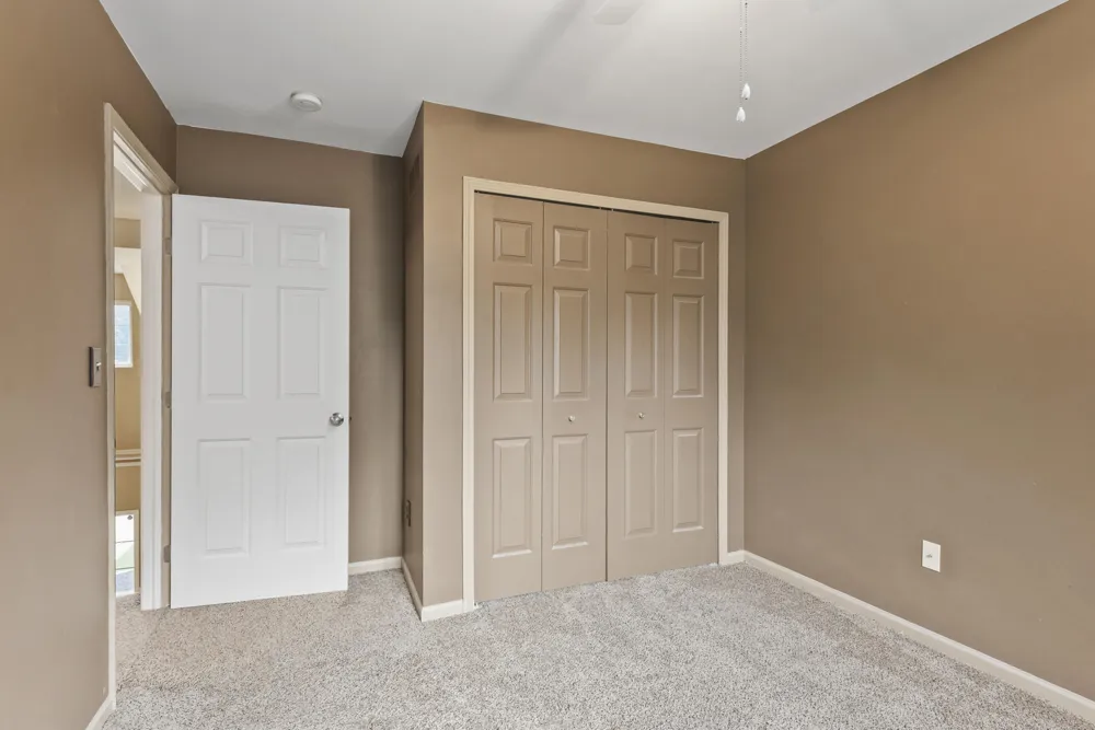 7403 Pine Creek Trail Waterford, MI 48327