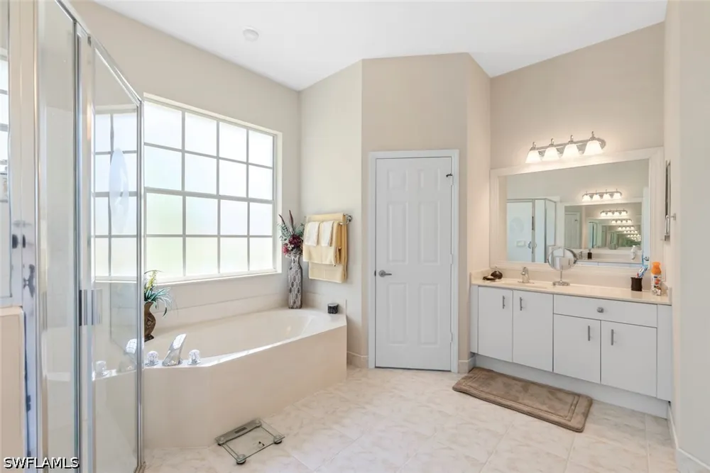 Allegheny Court Naples, FL 34120