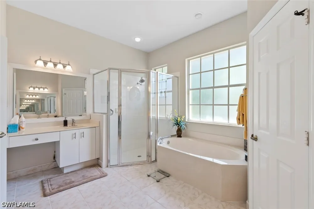 Allegheny Court Naples, FL 34120