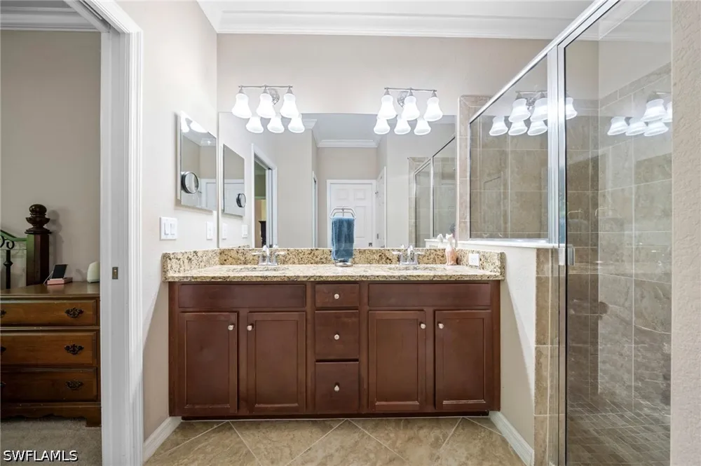 Woodhurst Drive Naples, FL 34120