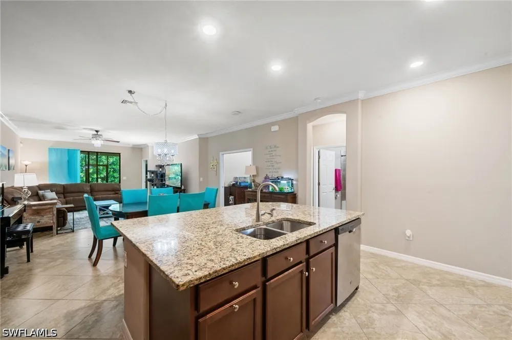 Woodhurst Drive Naples, FL 34120