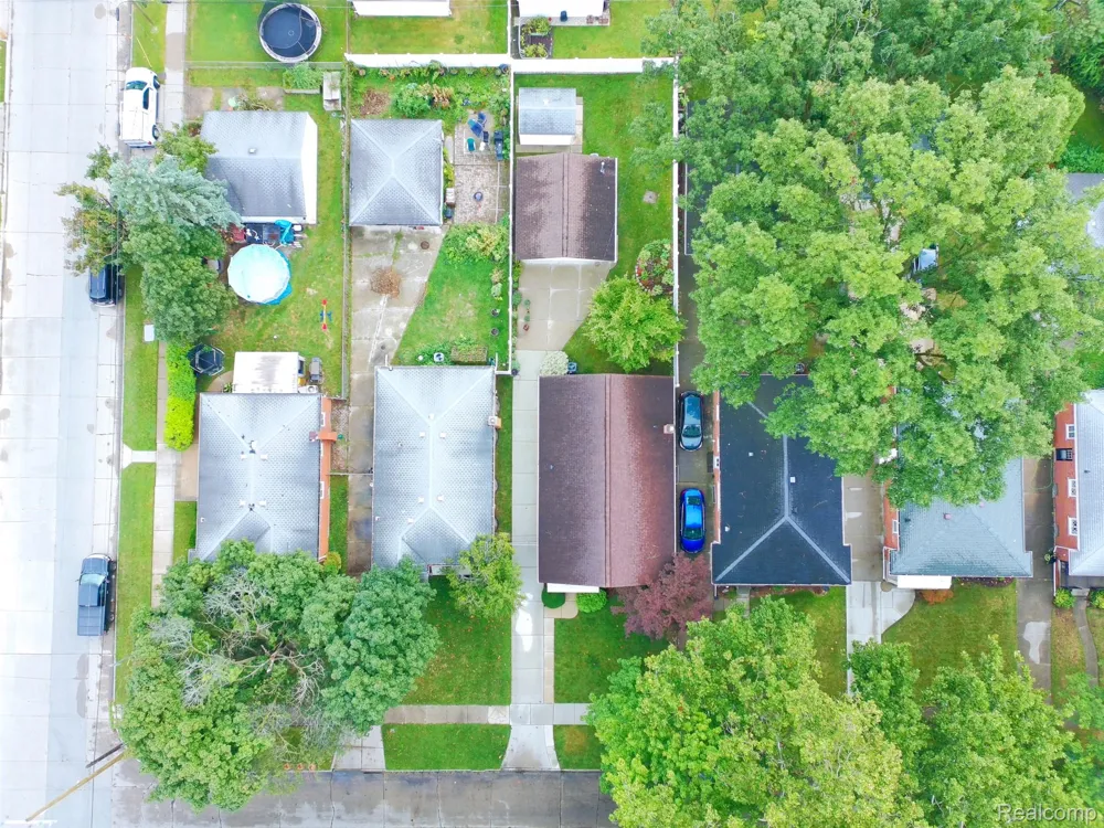 3921 Harding Street Dearborn Heights City, MI 48125