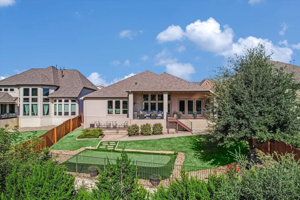 6005 Hewetson Drive Austin, TX 78738