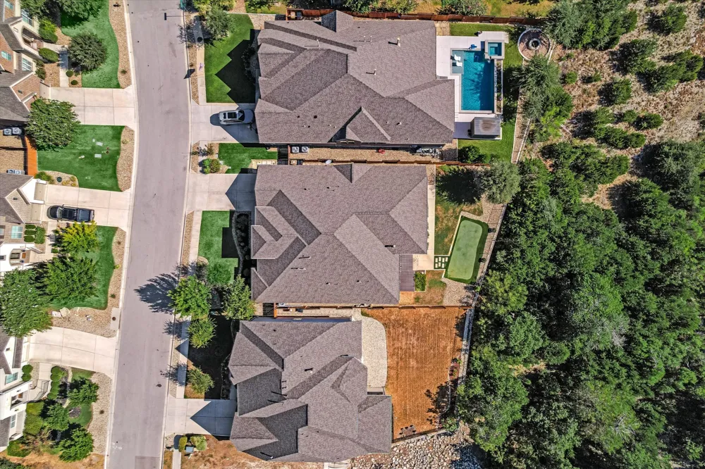 6005 Hewetson Drive Austin, TX 78738