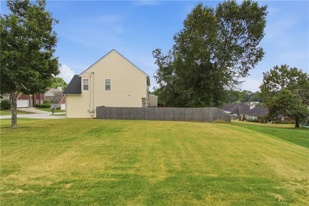 3708 Walnut Creek Way Lithonia, GA 30038