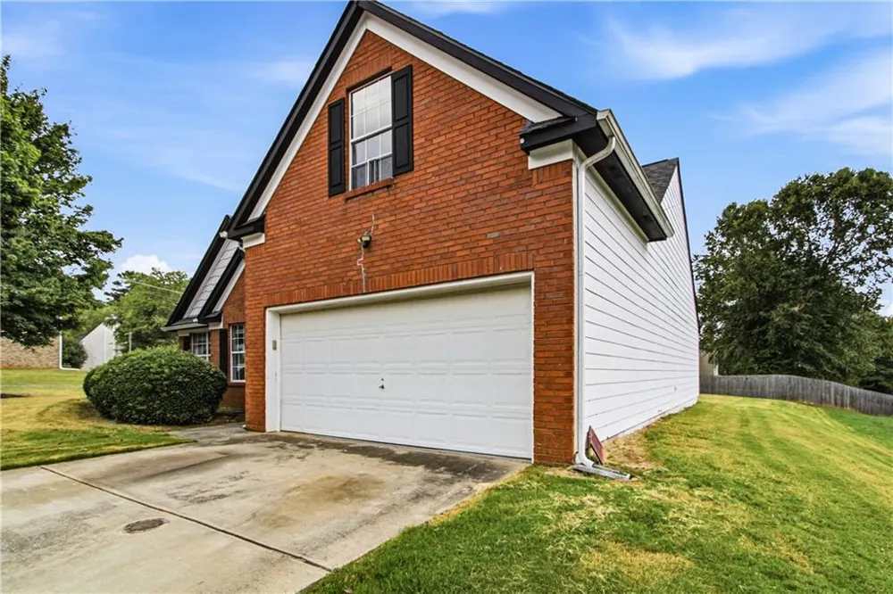 3708 Walnut Creek Way Lithonia, GA 30038