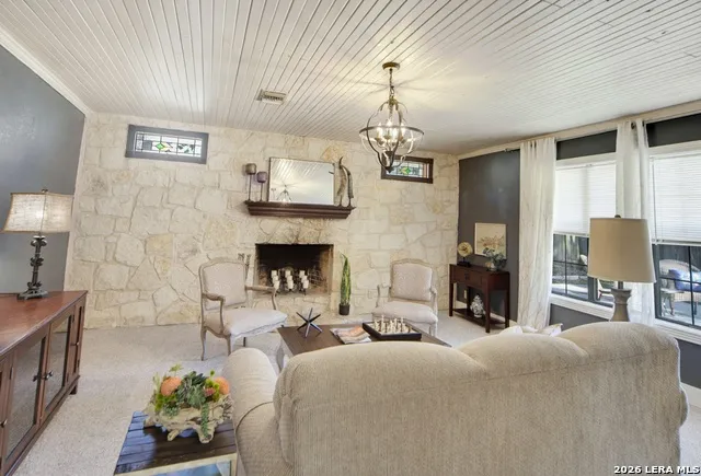 340 JAMES ST Boerne, TX 78006