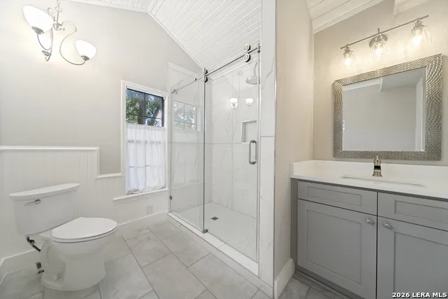 340 JAMES ST Boerne, TX 78006