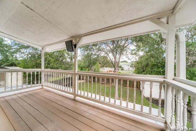 340 JAMES ST Boerne, TX 78006
