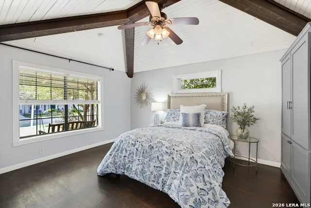 340 JAMES ST Boerne, TX 78006