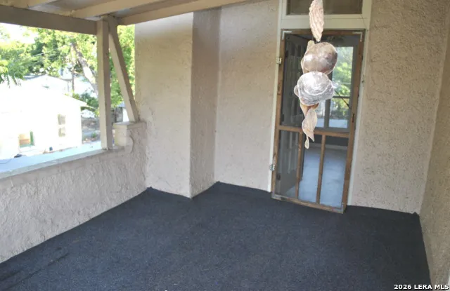 1030 W HUISACHE AVE San Antonio, TX 78201