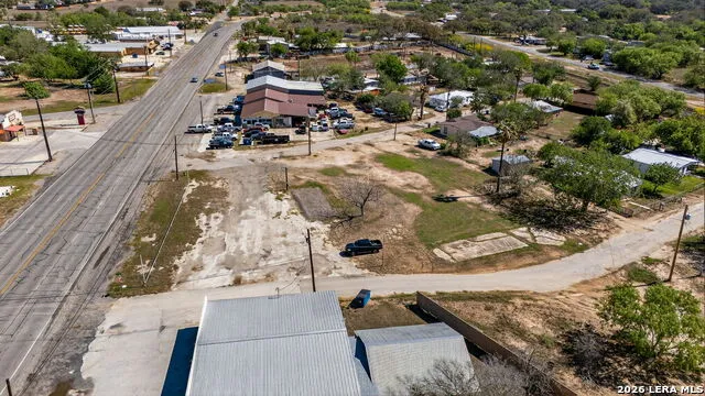 518 Teel Devine, TX 78016