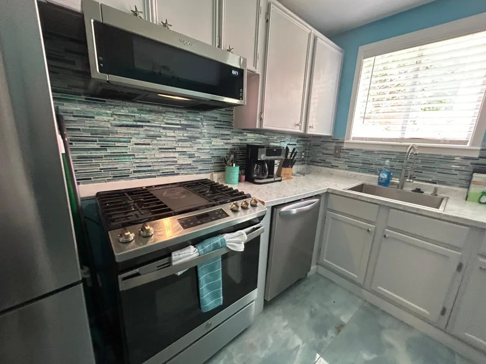 1602 18th Street Galveston, TX 77550