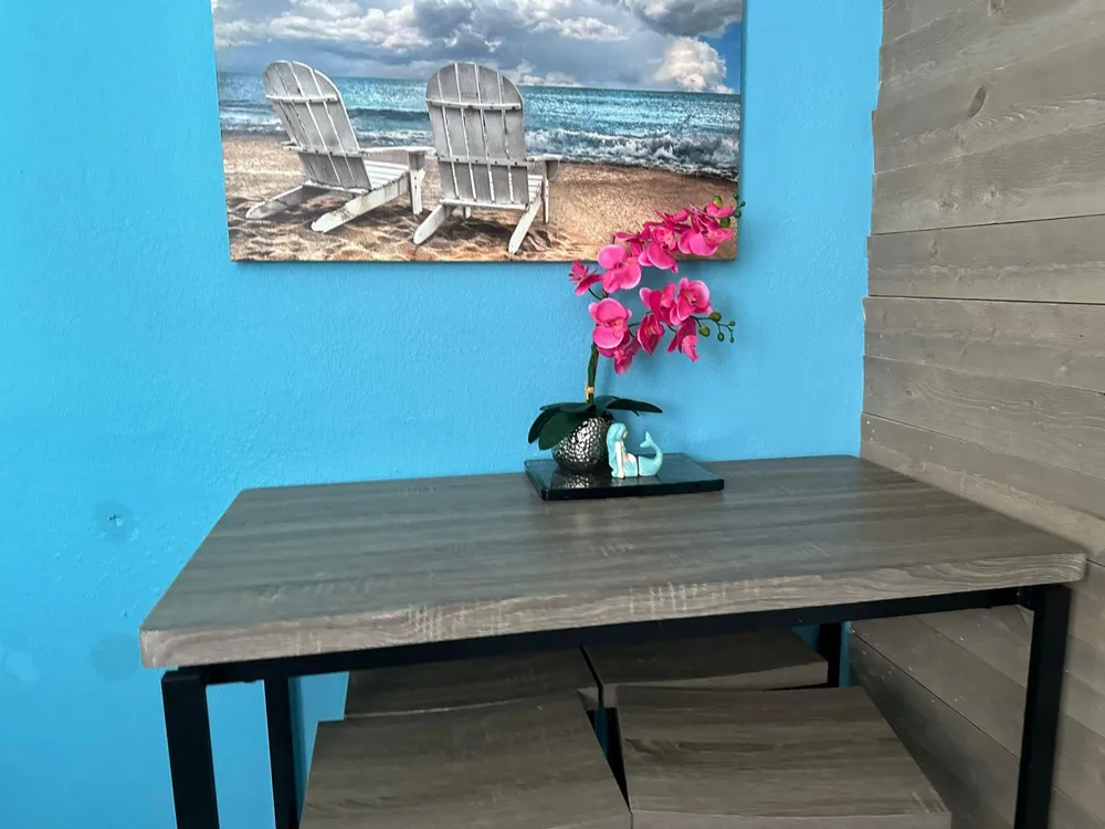 1602 18th Street Galveston, TX 77550