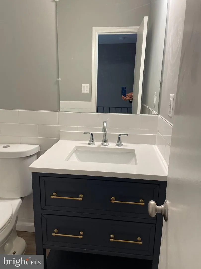 1490 BLOCKTON Crofton, MD 21114