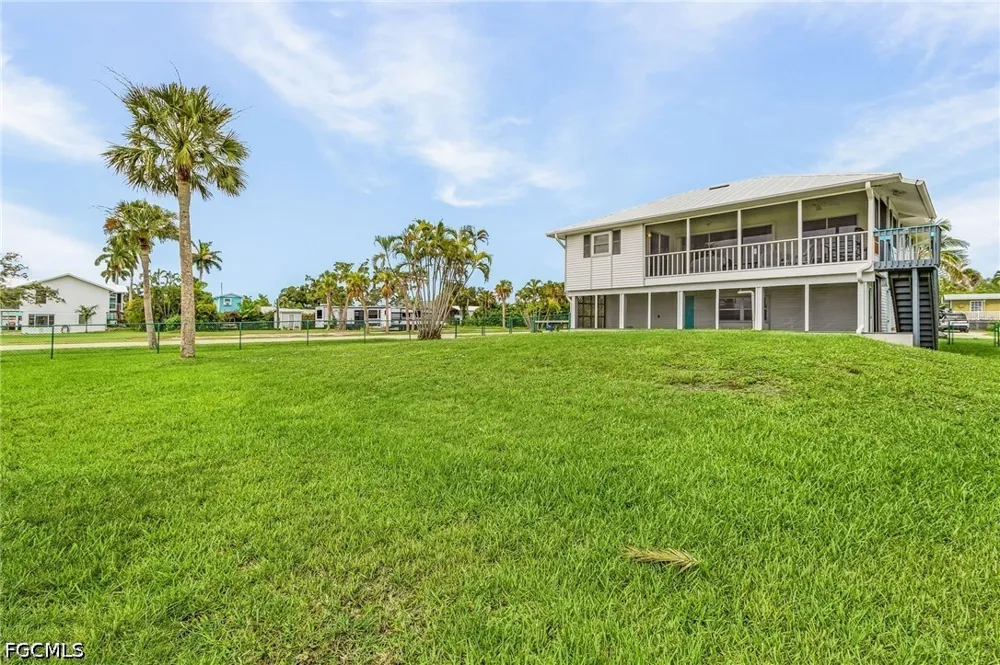 Rose Avenue St James City, FL 33956