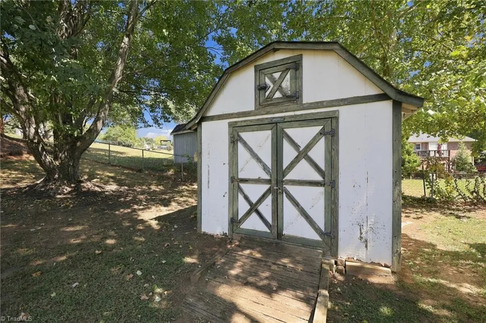 1181 Bebb Willow Lane Lewisville, NC 27023