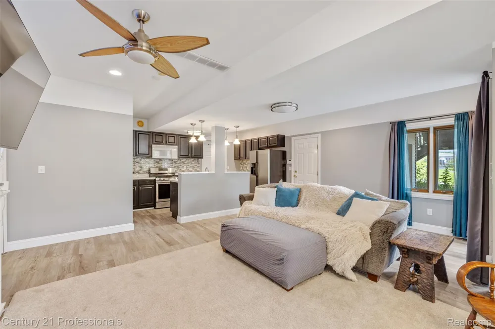 10770 Gloria Greer Lane Rose Township, MI 48442