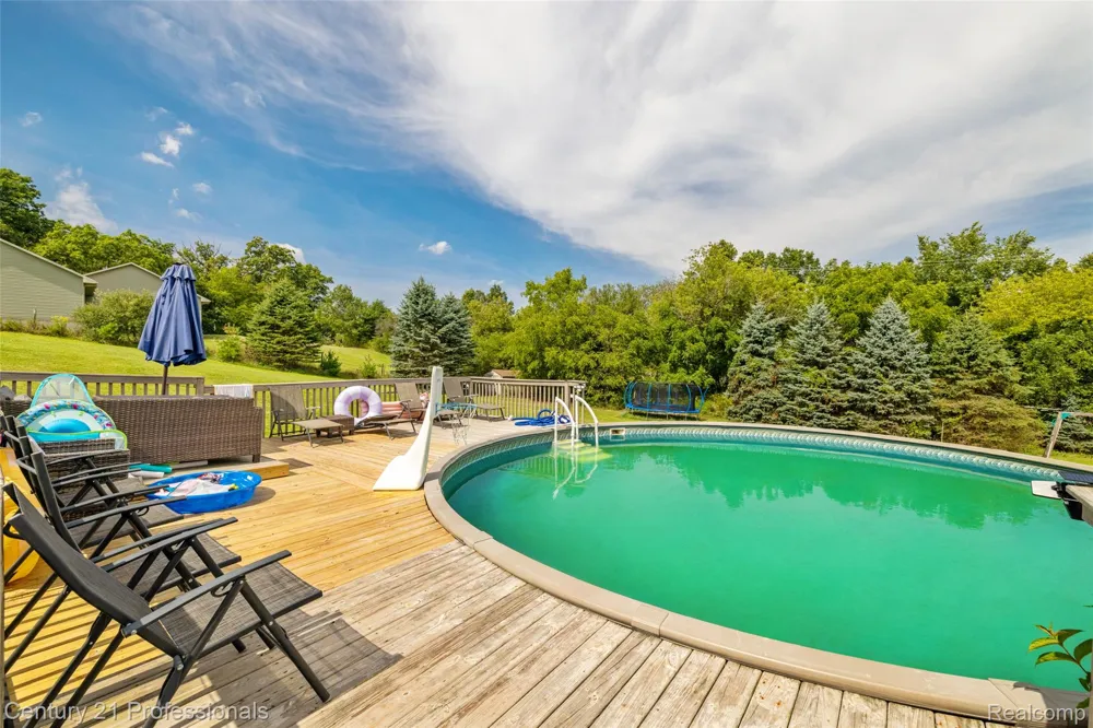 10770 Gloria Greer Lane Rose Township, MI 48442
