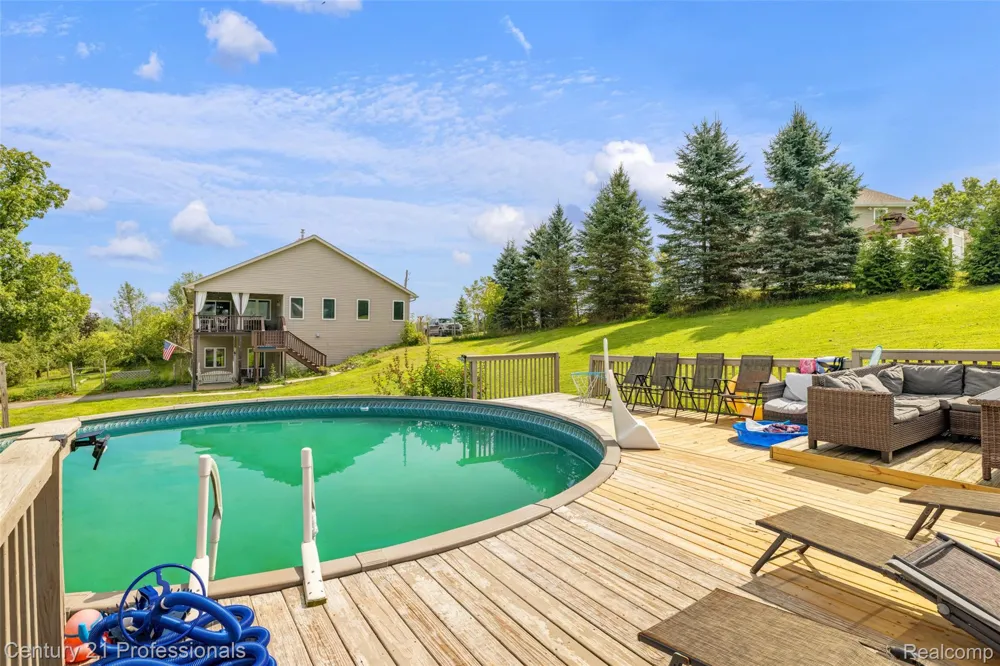 10770 Gloria Greer Lane Rose Township, MI 48442