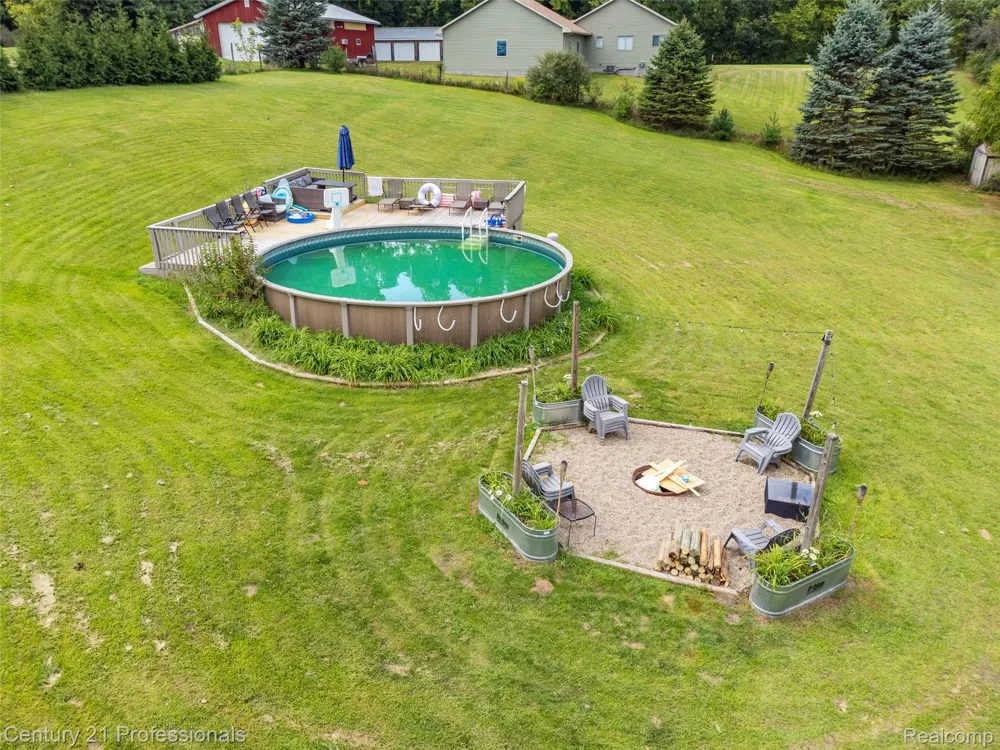 10770 Gloria Greer Lane Rose Township, MI 48442