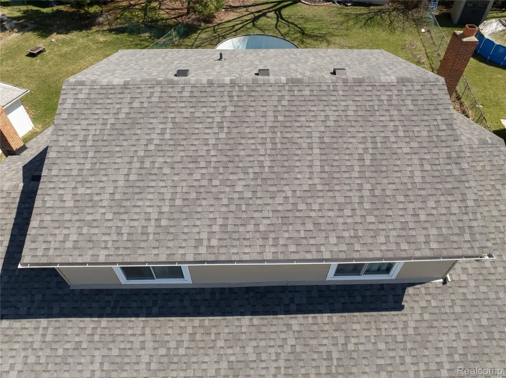 38684 Pinebrook Drive Sterling Heights City, MI 48310