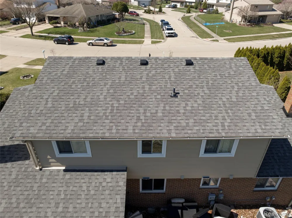 38684 Pinebrook Drive Sterling Heights City, MI 48310