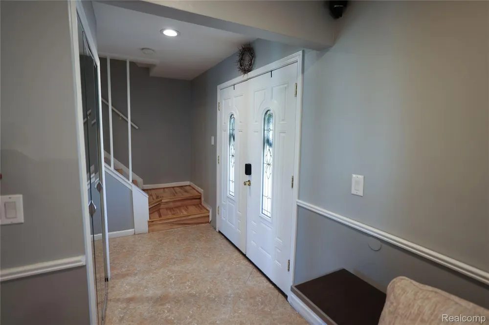 38684 Pinebrook Drive Sterling Heights City, MI 48310