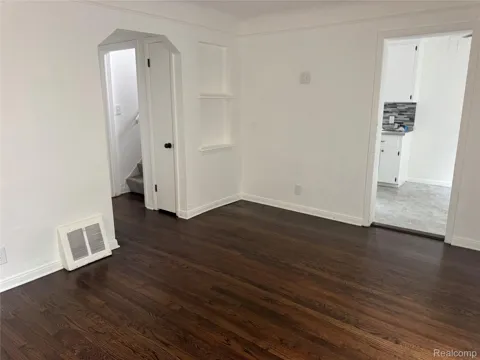 9606 Chatham