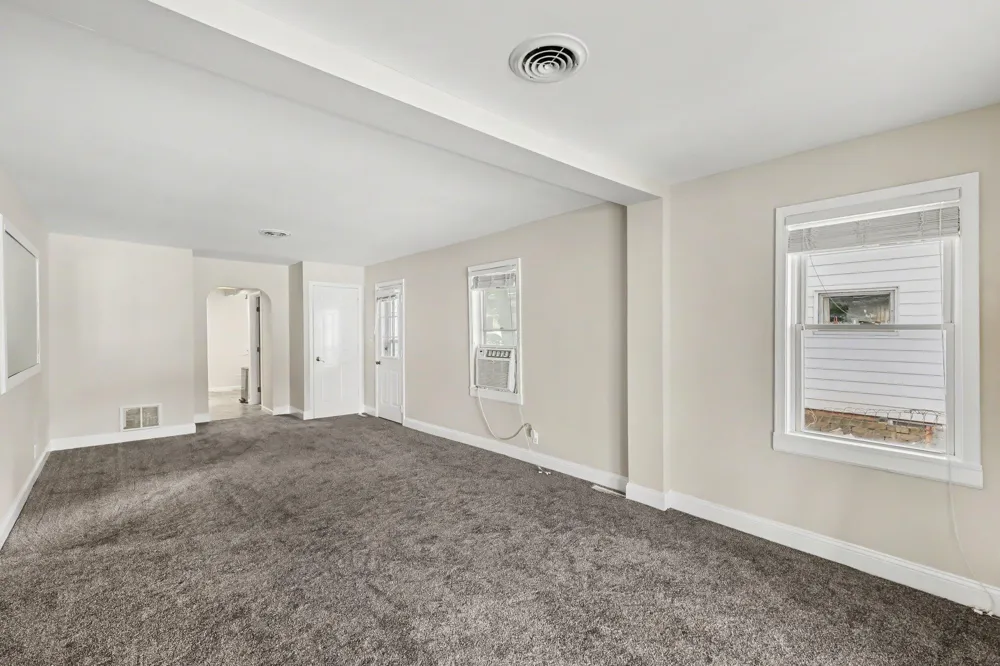 231 Lakeside Drive Leoni Township, MI 49254