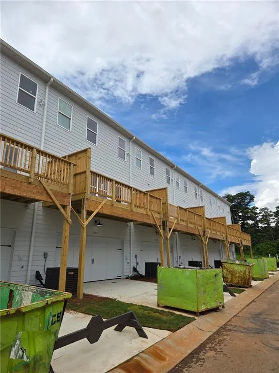 1574 Salem Drive #95 Conyers, GA 30013